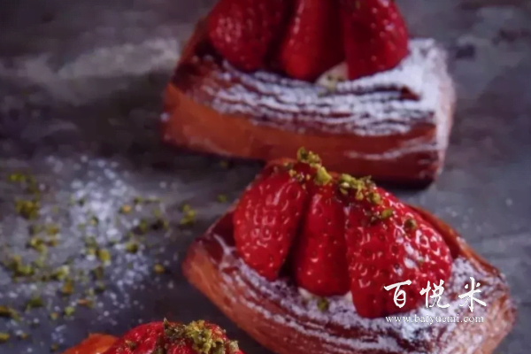 學(xué)西點(diǎn)創(chuàng)業(yè)發(fā)展趨勢好么？如何開一家有特點(diǎn)的烘焙店呢？